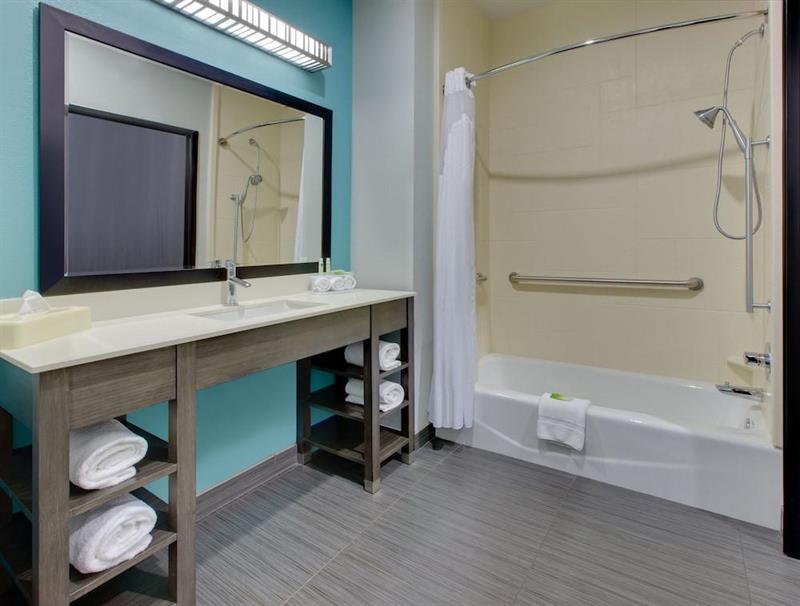 Holiday Inn Express & Suites Fort Worth North - Northlake By Ihg Dış mekan fotoğraf